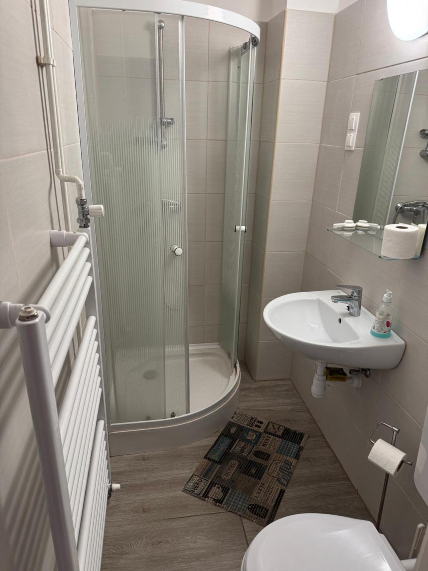 Csoemoeri Vendeghaz Hotel Csomor Buitenkant foto