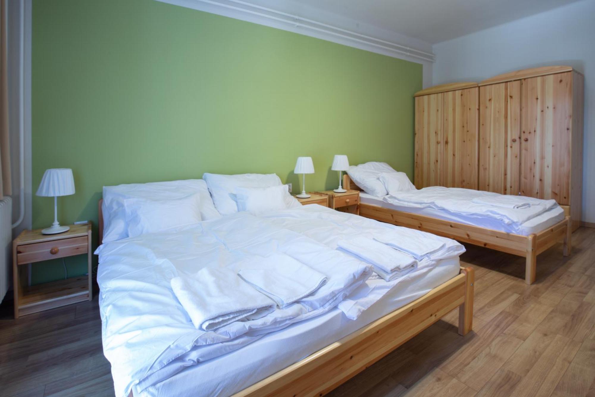 Csoemoeri Vendeghaz Hotel Csomor Buitenkant foto