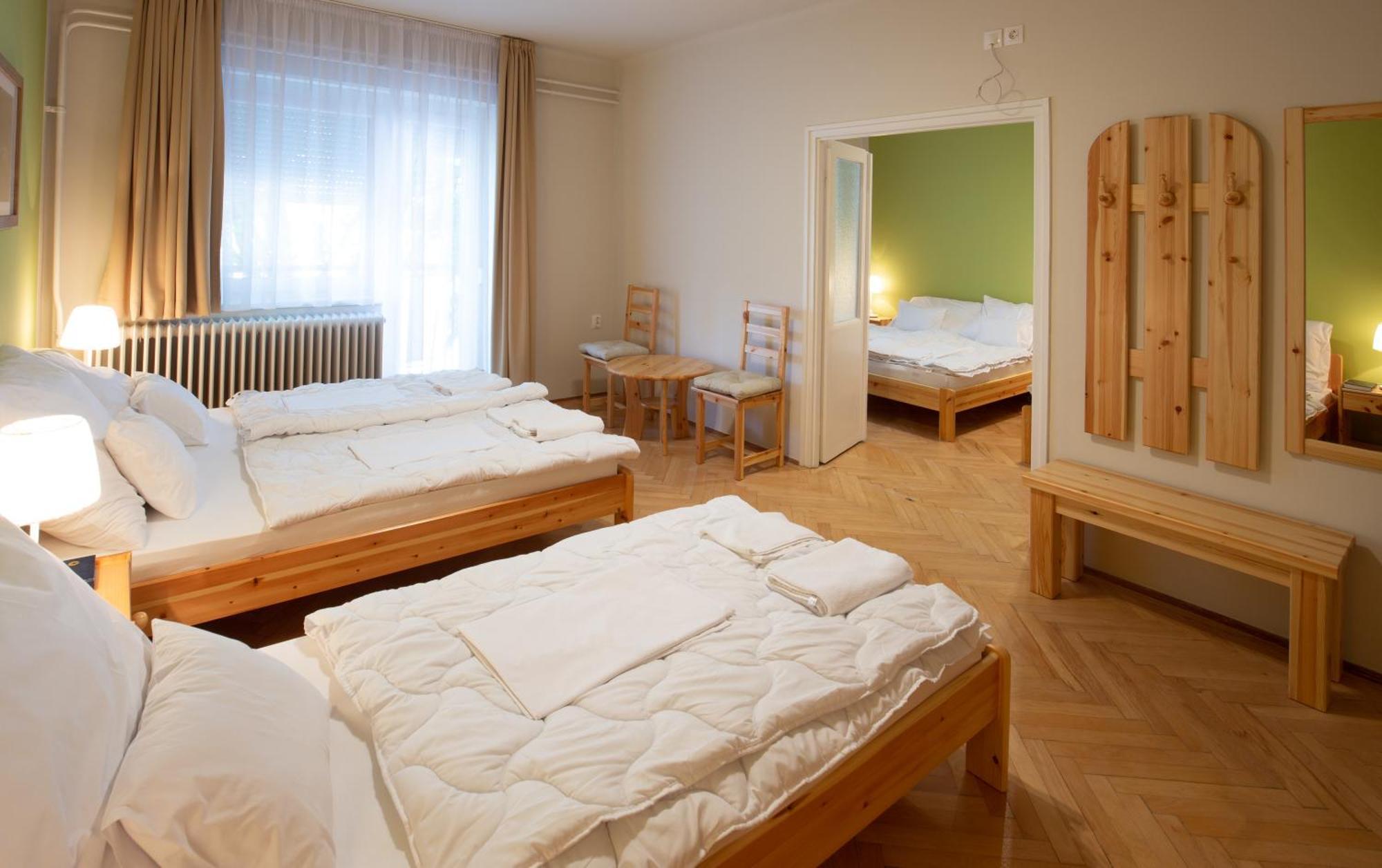 Csoemoeri Vendeghaz Hotel Csomor Buitenkant foto